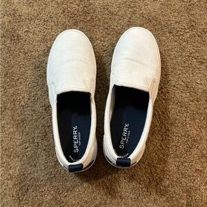 Sperry slip on shoes